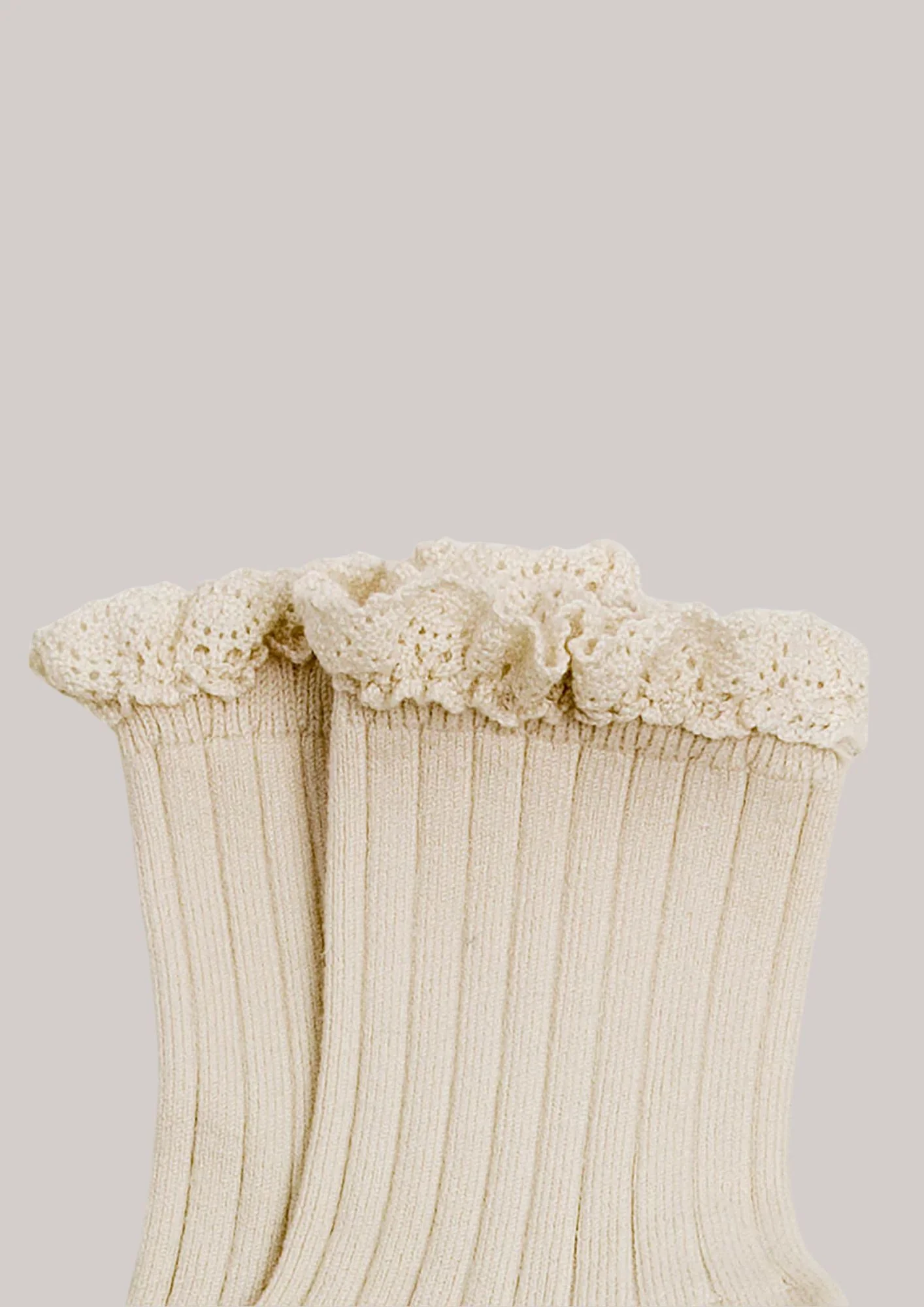 Collégien X Strawberries & Cream - Annette Doux Agneaux Ankle Socks Lace - Image 2