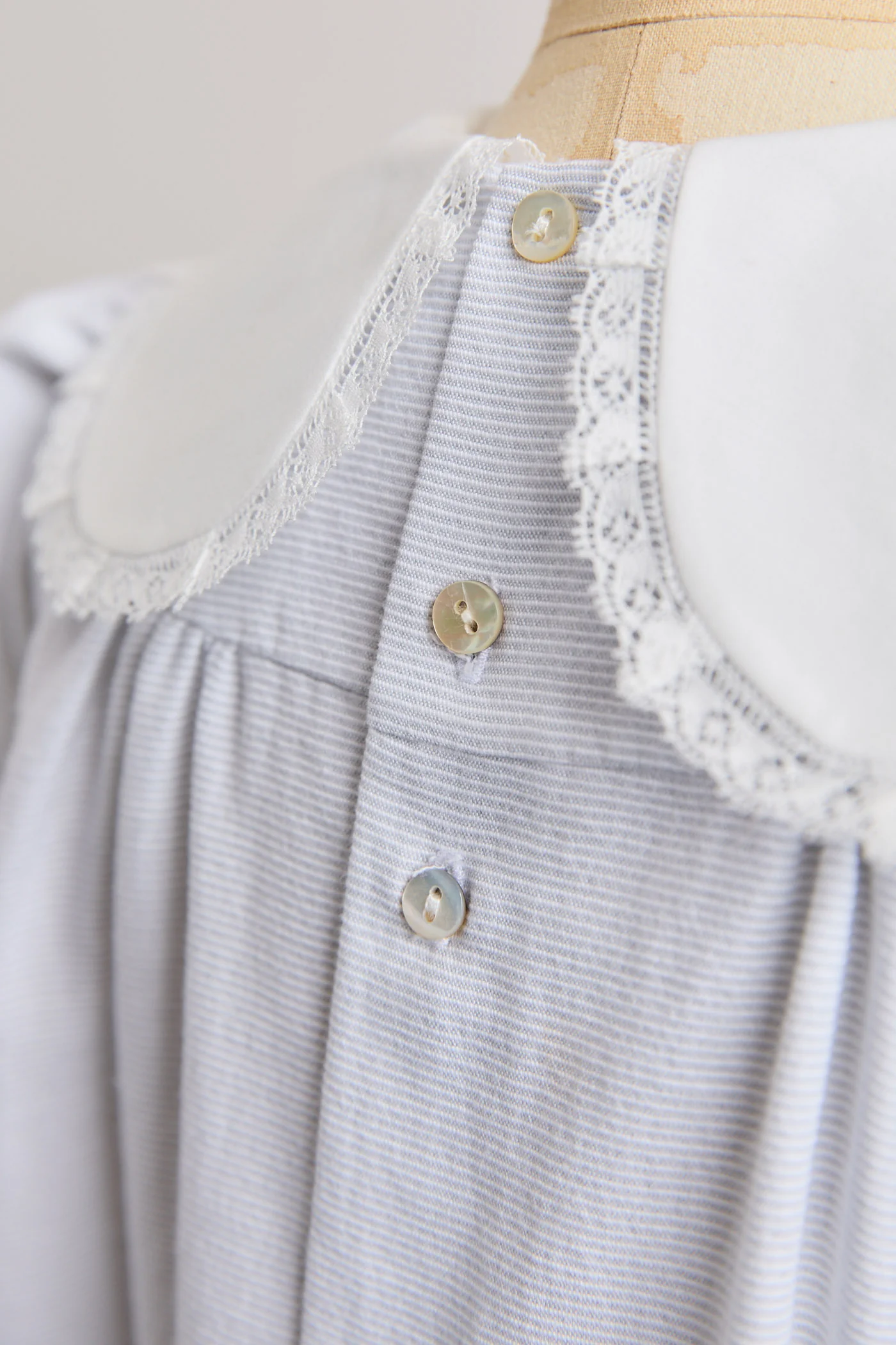 Bubble Dress in Plain Stripes Grey - Image 10