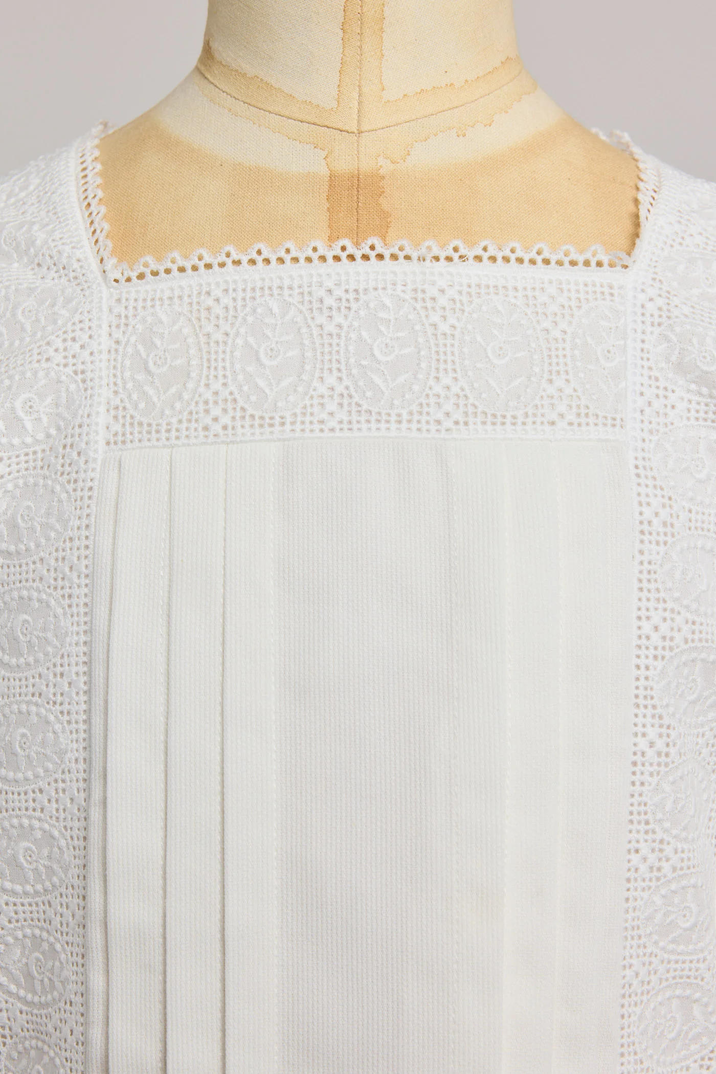 Custard Dress In White - Image 4