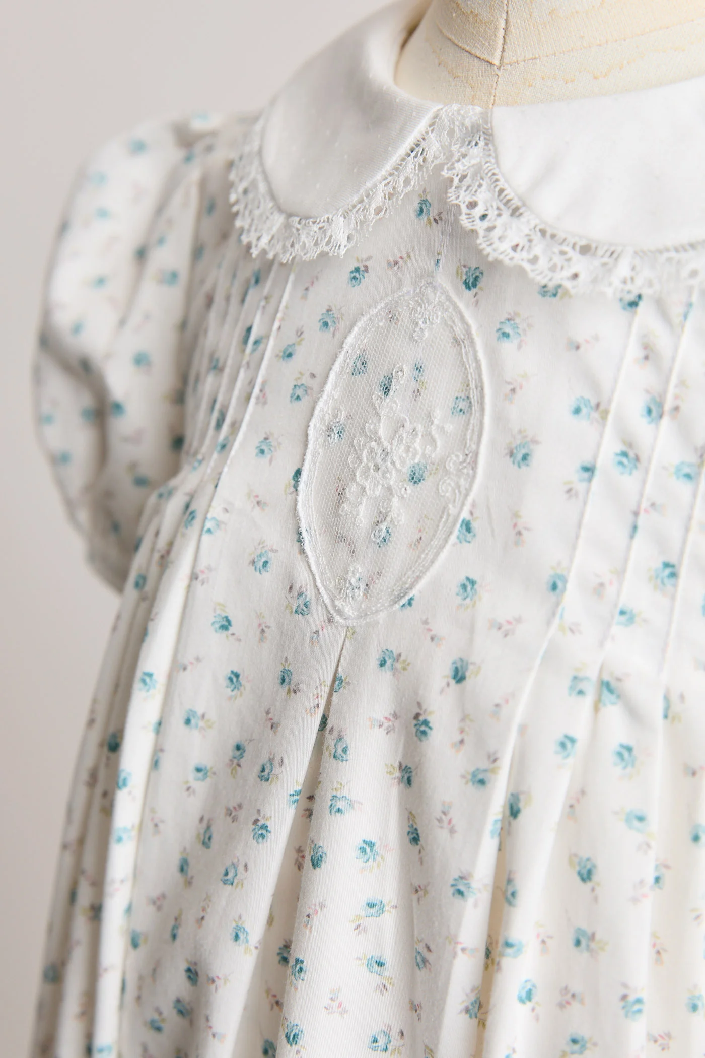 Eloise Dress in Blue Petit Rose - Image 4