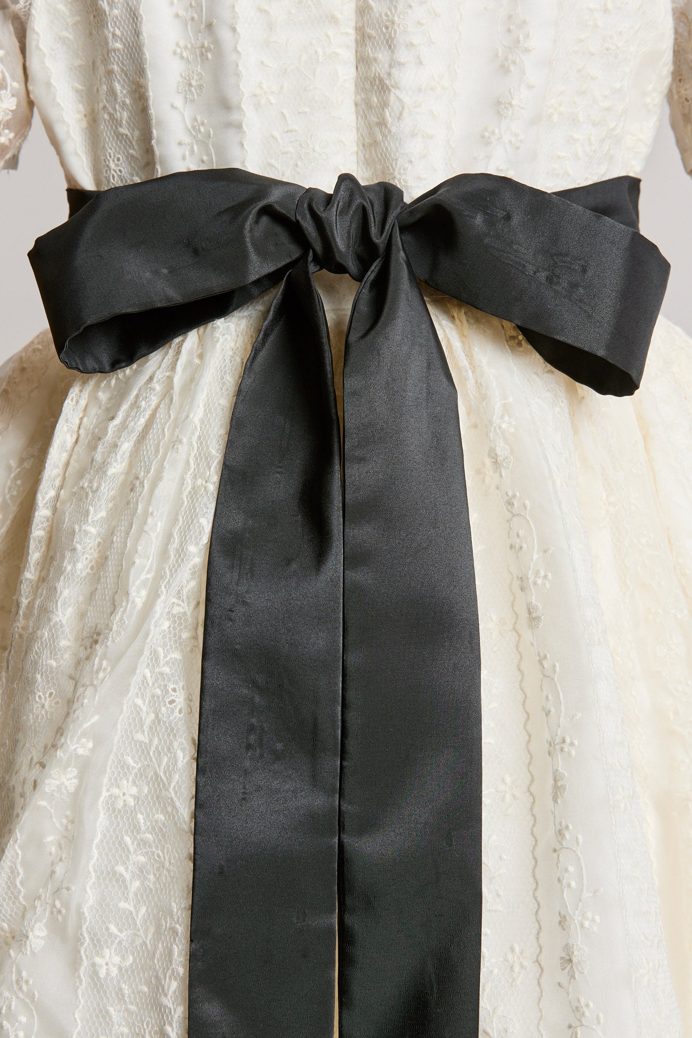 Lorna Lace Dress - Image 5