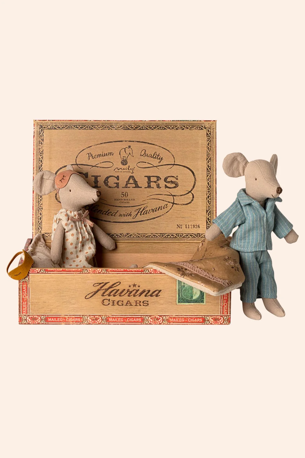 Maileg - Mum and Dad mice in Cigarbox - Image 2