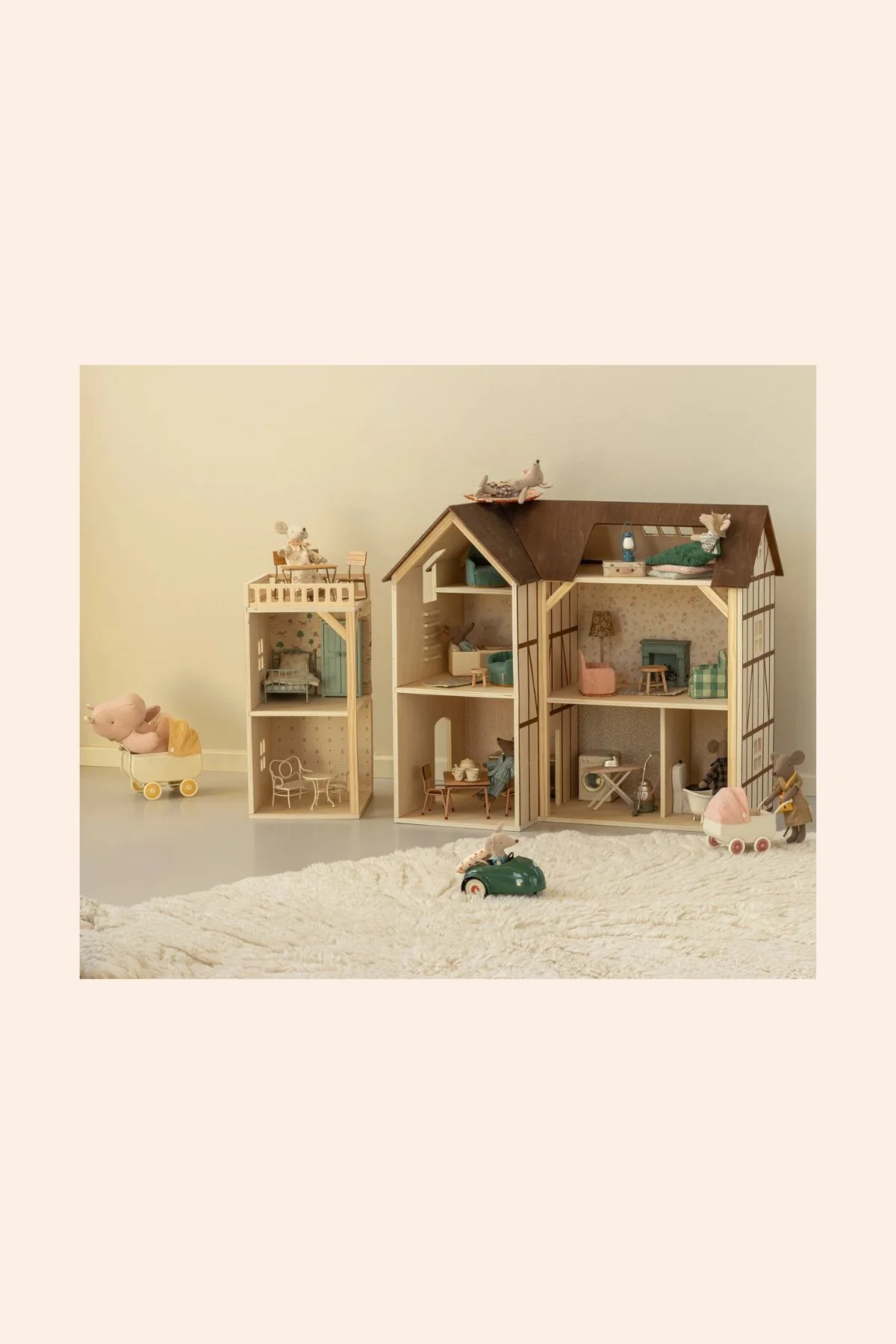 Maileg - Wallpaper - Mouse hole Farmhouse - Image 2