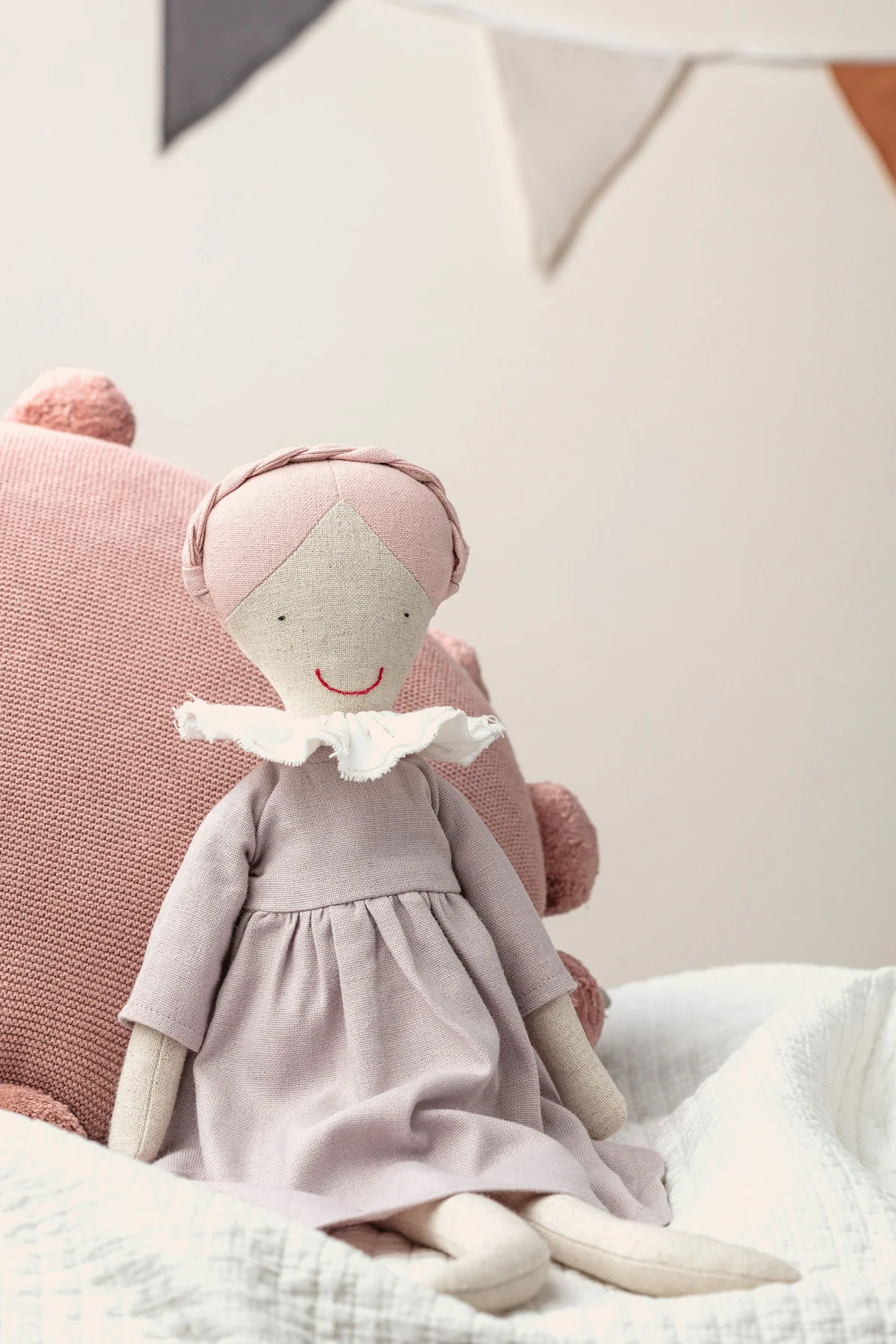 Mr Pickles - The Dolly Pickles - Daphne - Image 4