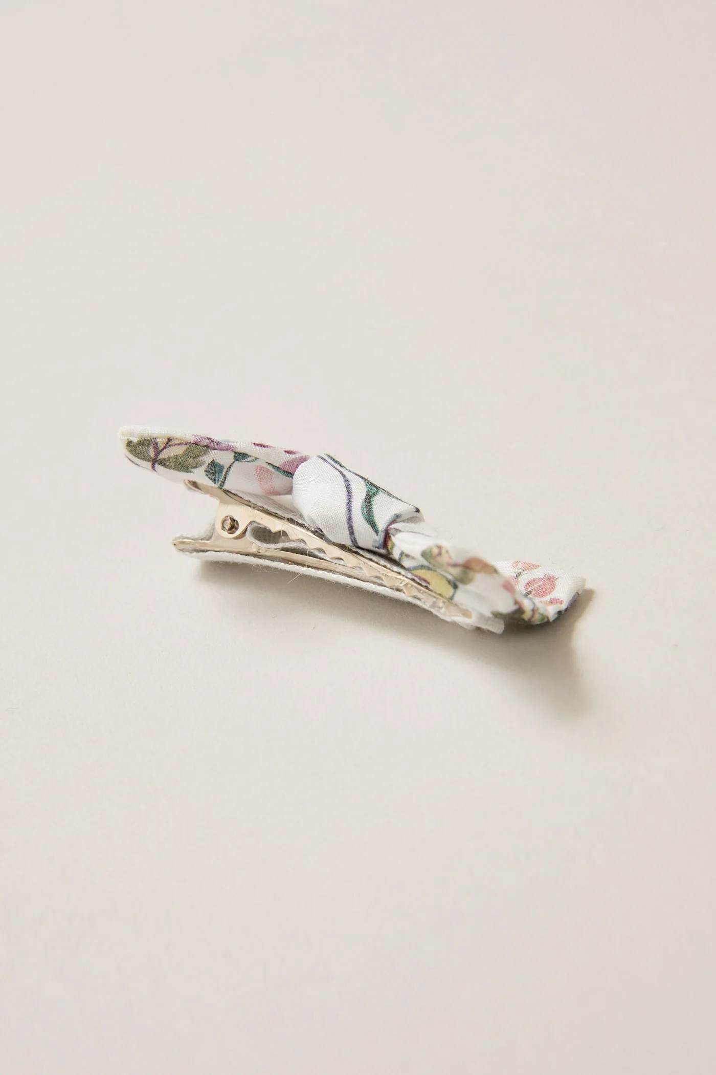 Multi - Coloured Hair clips - Image 14