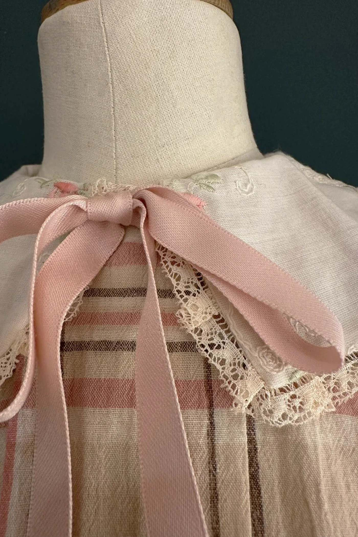 Piano Dress in Cream Check - Image 3