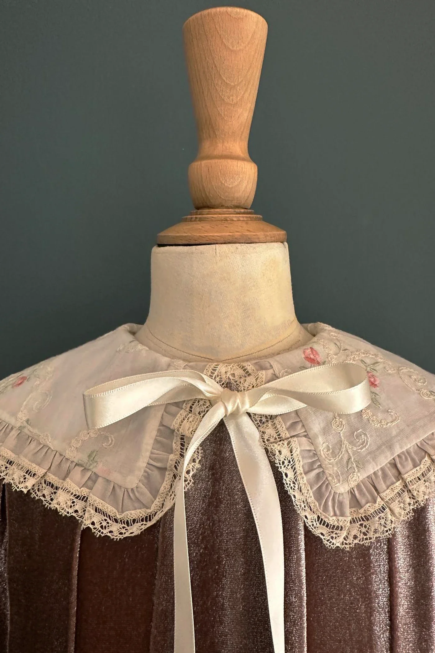 Piano Dress - Pink Velvet - Image 6