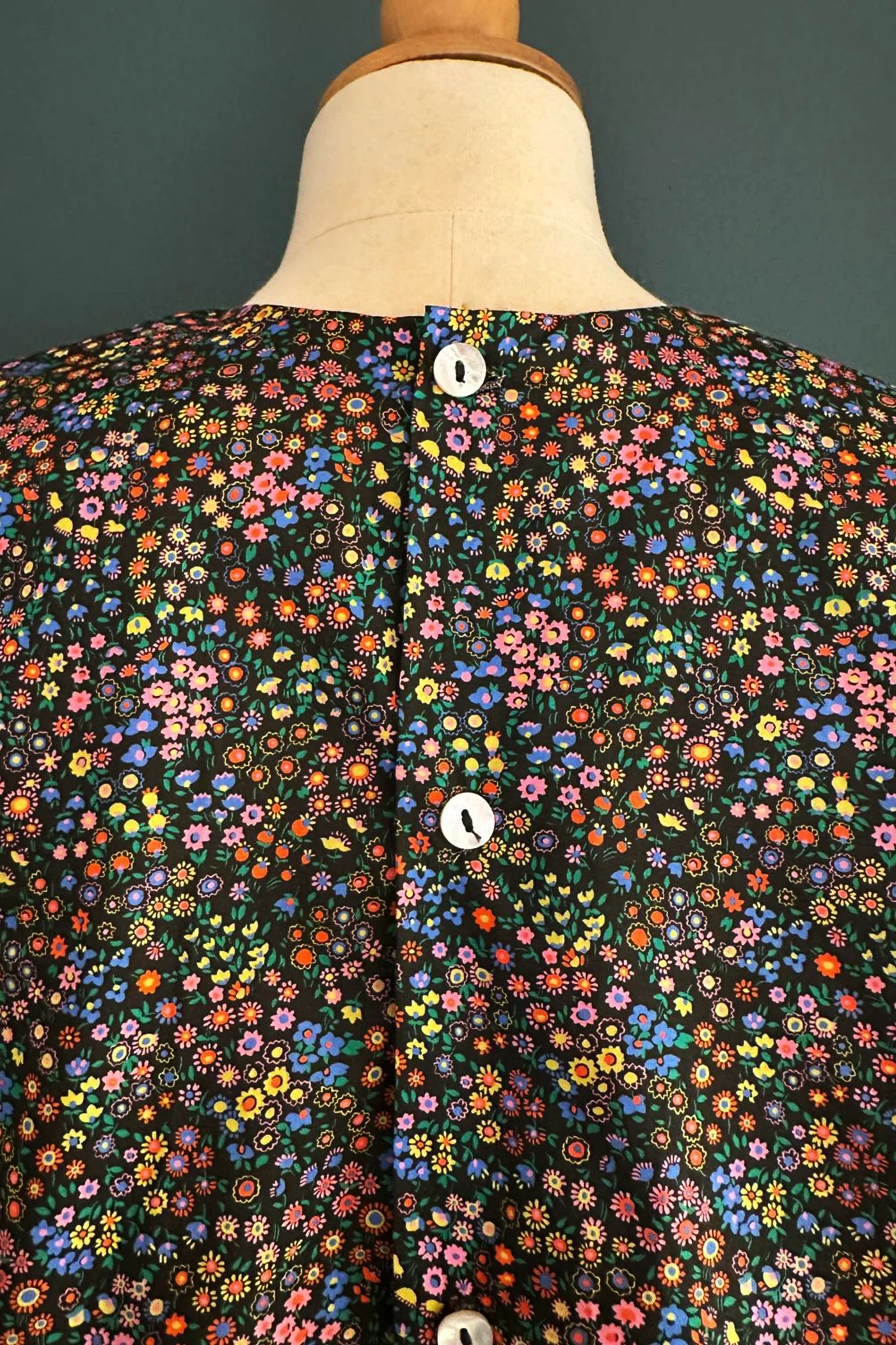 Pleated Dress Dark Floral Liberty - Image 7