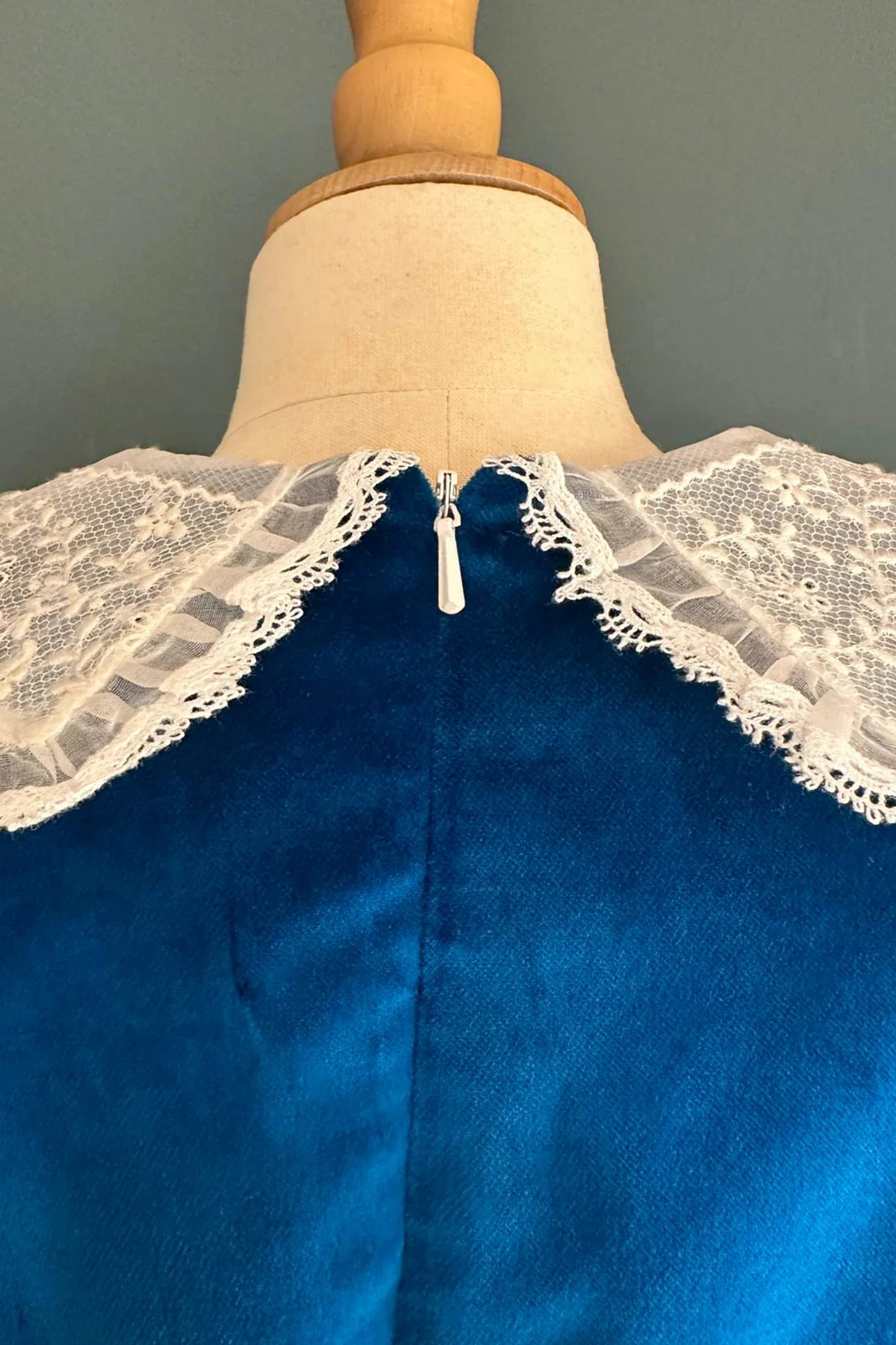 Ginger Queen Dress in Azure Velvet - Image 8