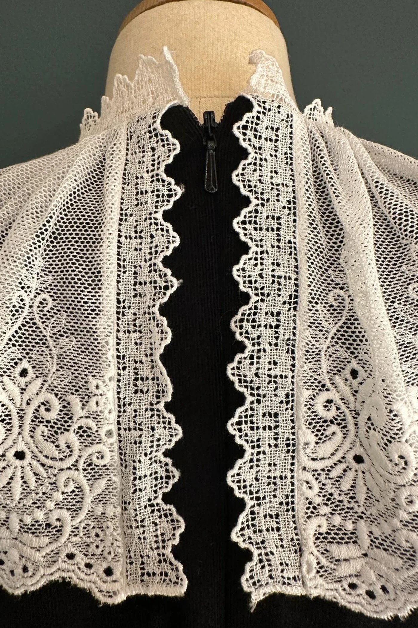 Queen Dress Black Babycord with Victorian Lace Collar - Image 4