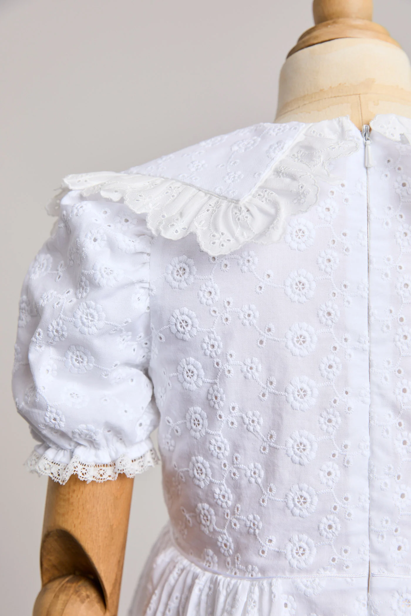 Queen Dress in White Broderie Anglaise - Image 18