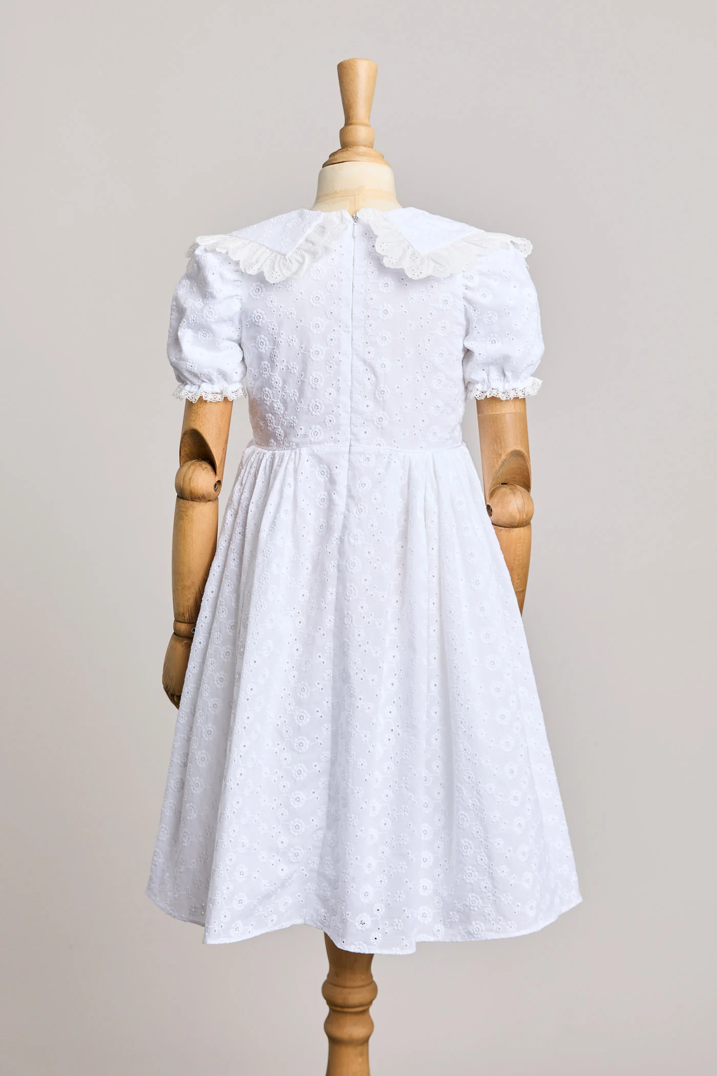 Queen Dress in White Broderie Anglaise - Image 3