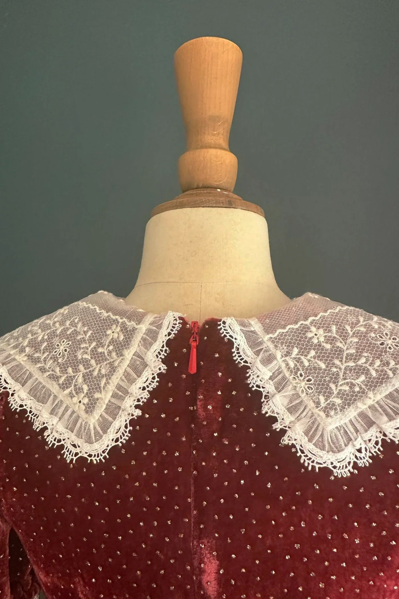 Queen Ginger Dress in Frosted Cranberry Velvet - Image 7