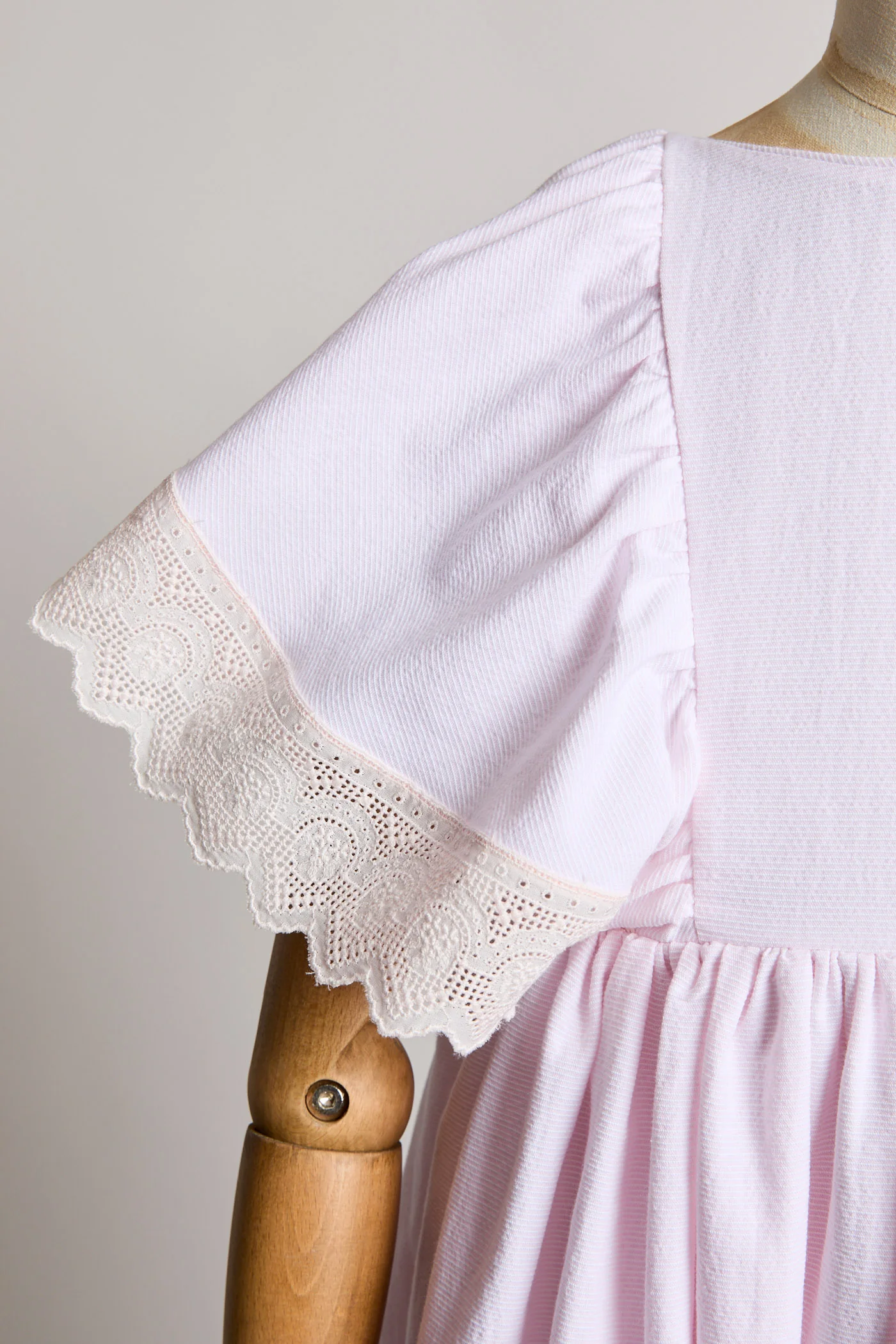Short Butterfly Dress Pink Stripes - Image 7